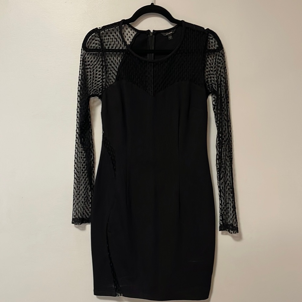 Fitted, stretch Guess dress with lace detail